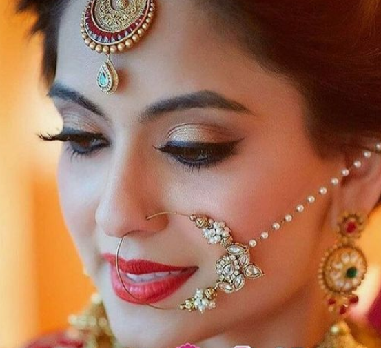 My stunning bride Nilofar in @neetujoshbeauty “Ishika” lashes. As always  all product details are listed on my LTK! #makeuptutorial ... | Instagram
