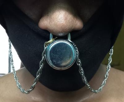 Septum piercing